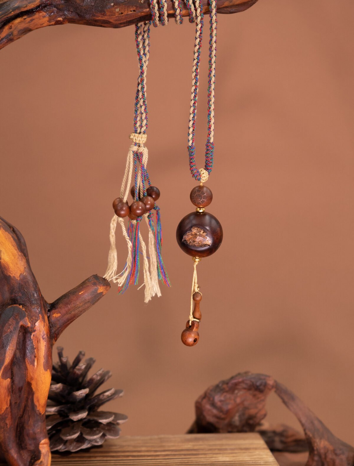 Nature & Tao Thunder-Struck Wood Muyu Pendant – Taiji Bagua Peachwood Spacer, Natural Open-Core Wood Bead & Carved Muyu for Spiritual Awakening