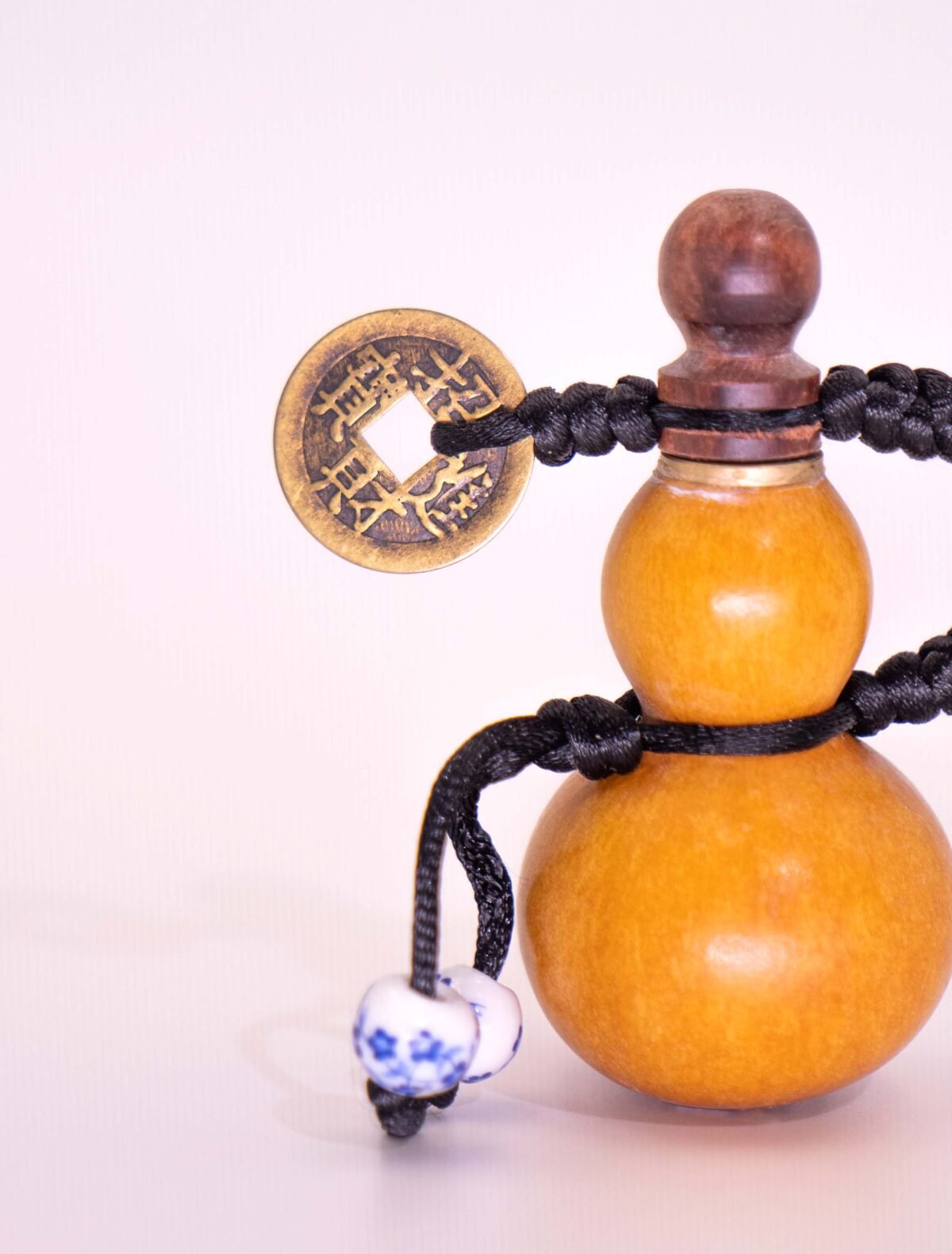 Nature & Tao Small Hulu – Open-Top Natural Gourd with Stopper, A Gentle Reminder of Holding What Matters for Home or Travel