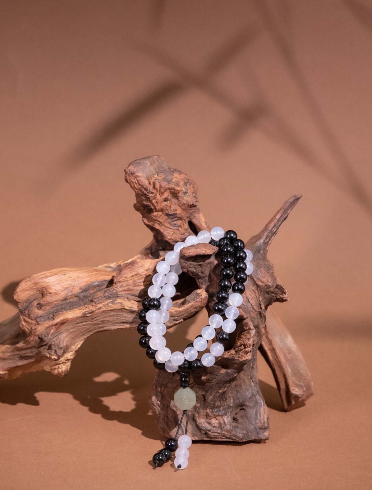 Nature & Tao Esoteric Taoist Prayer Beads – Plain Black & White Agate, Bead-Count Segments Encoding the Complete Cosmic Mandala (Laojun‘s 81 Transformations), Black Agate Top Bead & Jade Bagua Taiji Fish