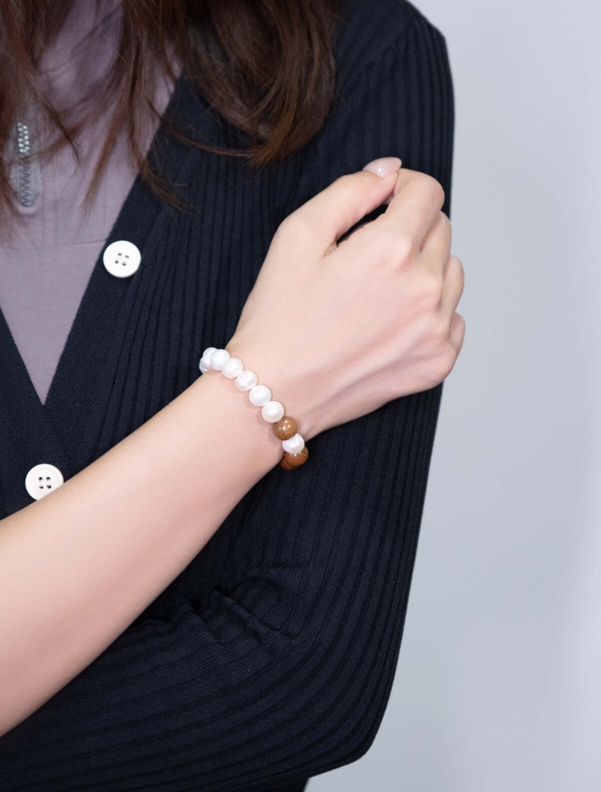 Nature & Tao Pearl & Nanmu Wood Bracelet – Gentle Luminescence, Quiet Strength, A Companion for Daily Wear