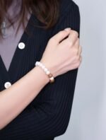 Nature & Tao Pearl & Nanmu Wood Bracelet – Gentle Luminescence, Quiet Strength, A Companion for Daily Wear