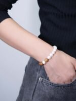 Nature & Tao Pearl & Nanmu Wood Bracelet – Gentle Luminescence, Quiet Strength, A Companion for Daily Wear