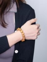Nature & Tao Thunder-Struck Peachwood Bracelet – Hand-Carved with Celestial Scripture, Sacred Seal & Nine Words for Quiet Steadiness