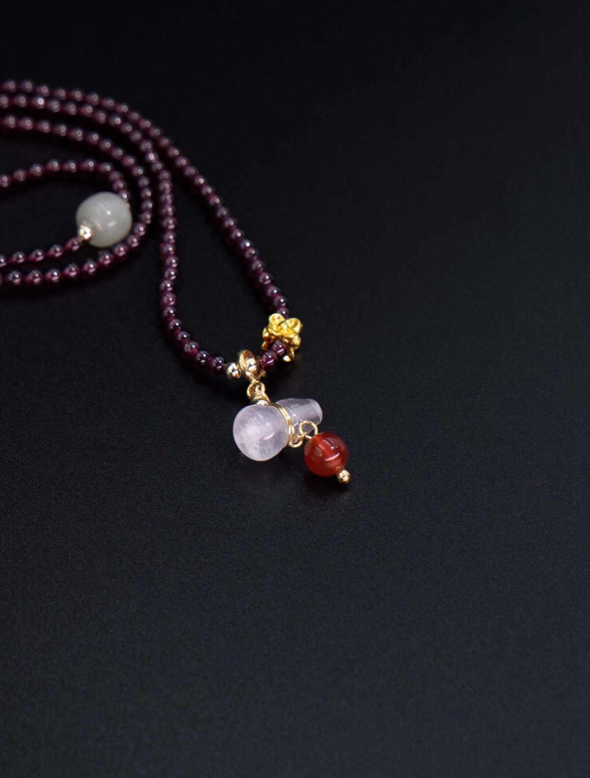 Nature & Tao Garnet Hulu Necklace – Hetian Jade Barrel Bead, Gilded Plum Blossom, Chalcedony Hulu & Red Agate Drop, A Gentle Reminder of Steadiness & Grace